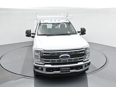 New 2025 Ford F350 XL w/ XL Chrome Package RWD image 39