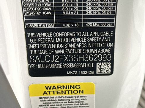Certified 2025 Land Rover Discovery Sport S AWD/4WD image 19