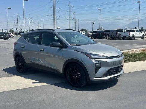 Certified 2027 Chevrolet Bolt RS w/ Technology Package FWD image 8
