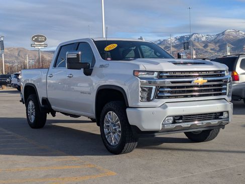 Used 2021 Chevrolet Silverado 2500 High Country w/ Z71 Off-Road Package image 8