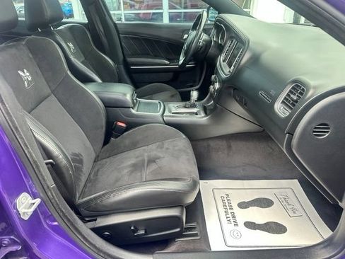 Used 2019 Dodge Charger Scat Pack w/ Plus Group RWD image 14