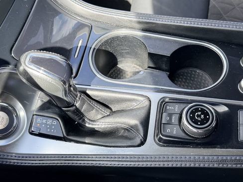 Used 2017 Nissan Maxima SR FWD image 22