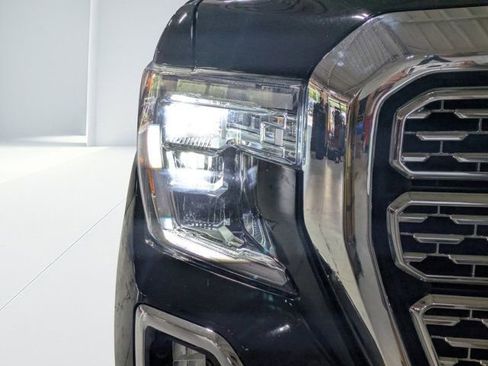 Used 2020 GMC Sierra 1500 Denali w/ Denali Ultimate Package AWD/4WD image 8