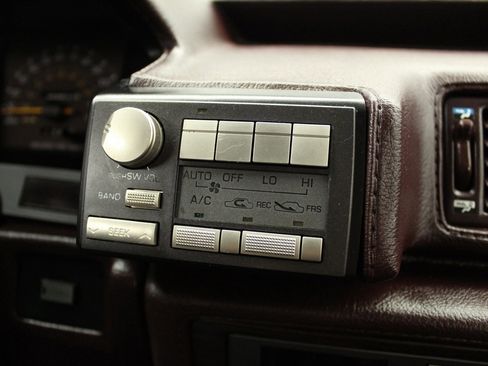 Used 1986 Toyota Cressida Sedan image 13