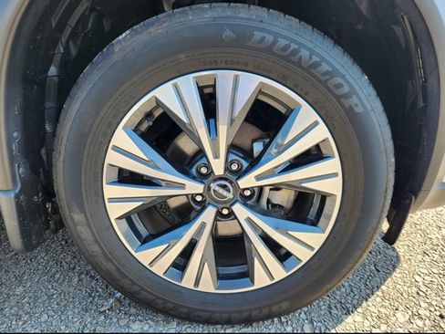 Certified 2023 Nissan Rogue SV w/ SV Premium B Package AWD/4WD image 20