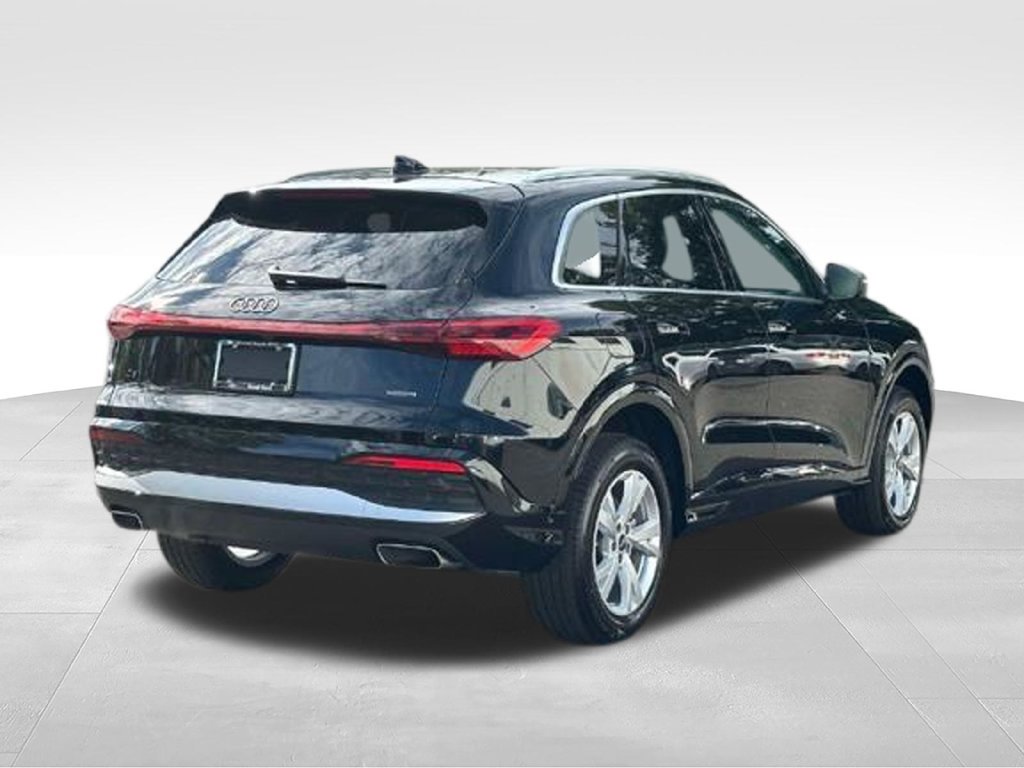 New 2026 Audi Q5 Premium AWD/4WD image 4