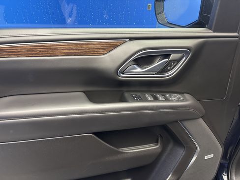 Used 2021 Chevrolet Tahoe High Country image 10