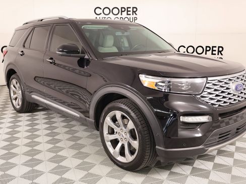 Used 2020 Ford Explorer Platinum w/ Premium Technology Package AWD/4WD image 1