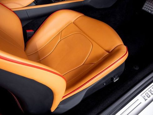 Used 2022 Ferrari Portofino M image 52