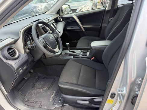 Used 2015 Toyota RAV4 LE FWD image 6