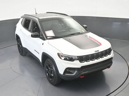 Used 2023 Jeep Compass Trailhawk image 56