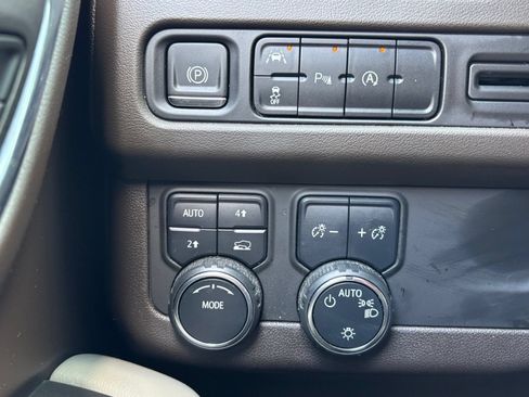 Used 2024 Chevrolet Tahoe LS w/ Driver Alert Package AWD/4WD image 19