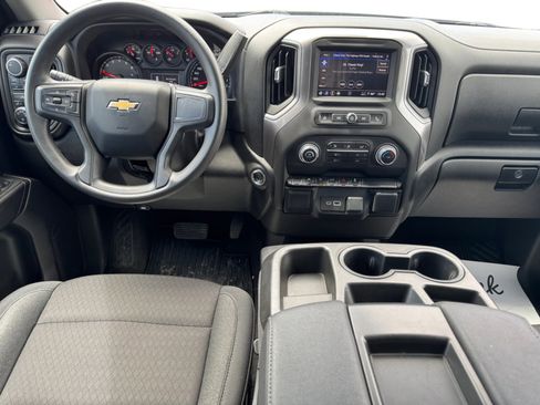 Used 2023 Chevrolet Silverado 1500 Custom AWD/4WD image 12