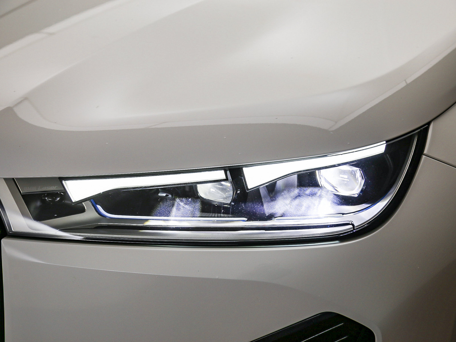 Used 2023 BMW iX M60 w/ Executive Package AWD/4WD image 8