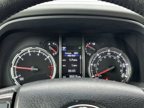 Used 2024 Toyota 4Runner TRD Off-Road Premium image 24