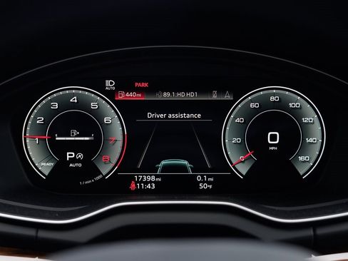 Used 2022 Audi Q5 2.0T Premium Plus w/ Premium Plus Package image 3