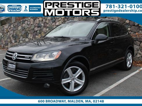 Used 2014 Volkswagen Touareg Hybrid image 1