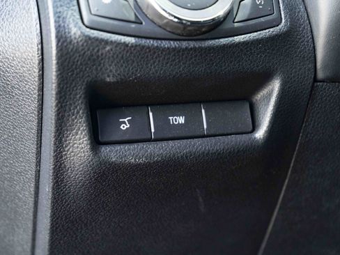 Used 2018 Ford Explorer Platinum AWD/4WD image 40