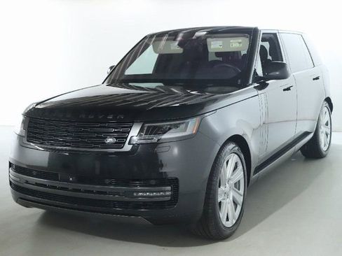 Used 2023 Land Rover Range Rover Long Wheelbase SE AWD/4WD image 1