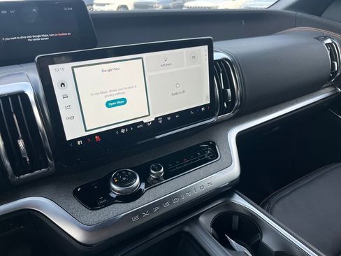 New 2025 Ford Expedition Tremor image 18