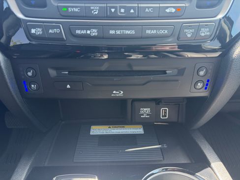 Used 2022 Honda Pilot Elite image 20