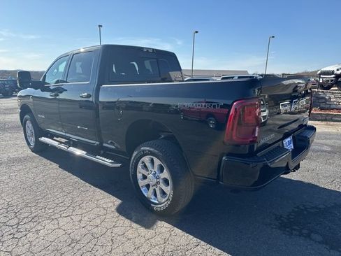 New 2026 RAM 2500 Laramie w/ Sport Appearance Package AWD/4WD image 3
