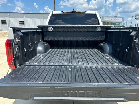 Used 2023 Toyota Tundra SR5 w/ SR5 Premium Package AWD/4WD image 7