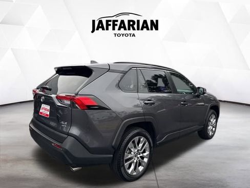 Certified 2024 Toyota RAV4 XLE Premium image 5