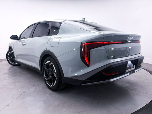 Used 2025 Kia K4 EX FWD image 2