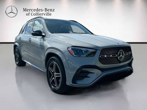Used 2025 Mercedes-Benz GLE 350 4MATIC w/ AMG Line Exterior image 3
