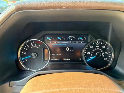 Used 2017 Ford F150 King Ranch w/ Equipment Group 601A Luxury AWD/4WD image 21