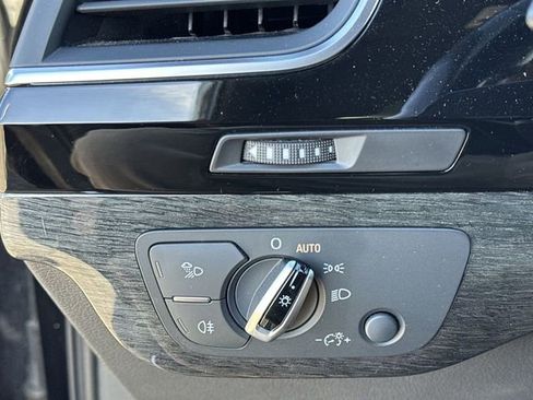 Used 2018 Audi Q7 3.0T Premium image 17