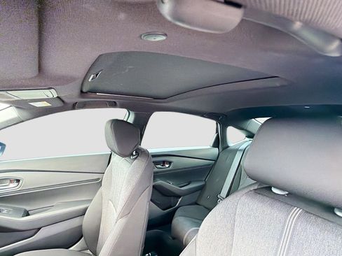 Used 2024 Honda Accord Sport image 24