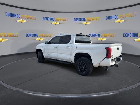 Used 2024 Toyota Tacoma image 9