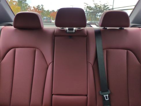 Certified 2024 BMW 330e w/ Convenience Package image 39