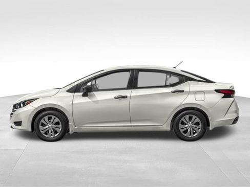 Used 2024 Nissan Versa S w/ Trunk Package FWD image 3