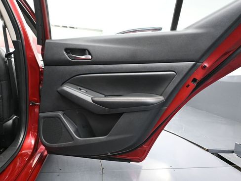 Used 2019 Nissan Altima 2.0 SR image 40