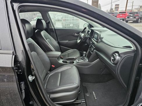 Used 2018 Hyundai Kona Limited image 11