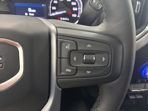 Used 2022 GMC Sierra 1500 SLT w/ SLT Premium Package image 13