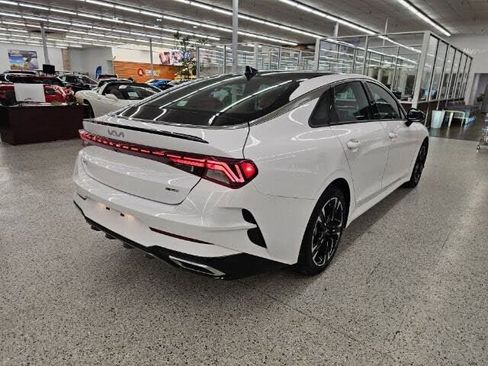 Used 2023 Kia K5 GT-Line image 5