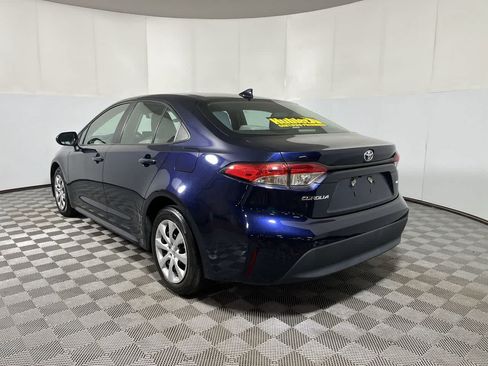 Used 2024 Toyota Corolla LE FWD image 6