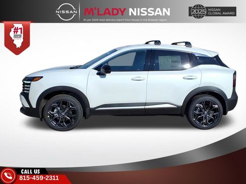 New 2026 Nissan Kicks SR w/ SR Premium Package image 3