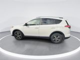 Used 2018 Toyota RAV4 XLE image 4