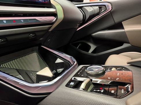 Certified 2025 BMW X3 xDrive30i w/ Convenience Package image 19