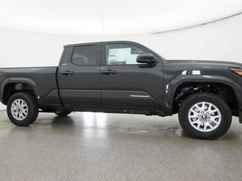 New 2026 Toyota Tacoma SR5 RWD image 20