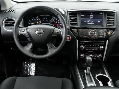 Used 2019 Nissan Pathfinder SV AWD/4WD image 23