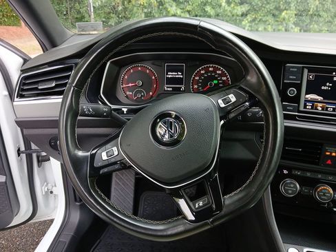 Used 2021 Volkswagen Jetta R-Line FWD image 28