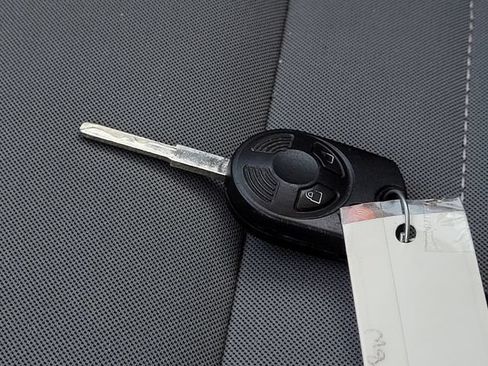 Used 2013 Ford Escape SE FWD image 27