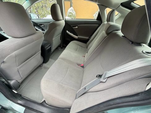 Used 2013 Toyota Prius Plug-In Hybrid image 24