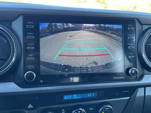 Used 2023 Toyota Tacoma TRD Off-Road image 11